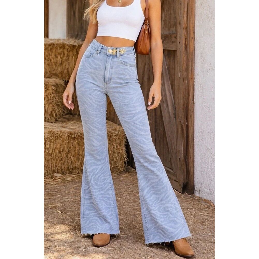 Wrangler Women Jeans Wanderer 622 High Rise Flare Zebra Print Denim 32x32 P285 - Picture 2 of 14